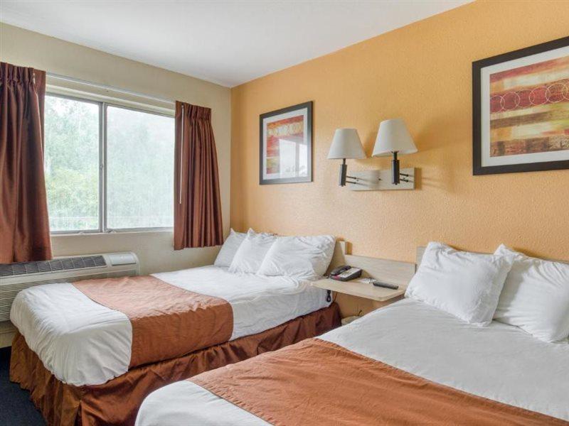 Days Inn By Wyndham New Philadelphia Luaran gambar