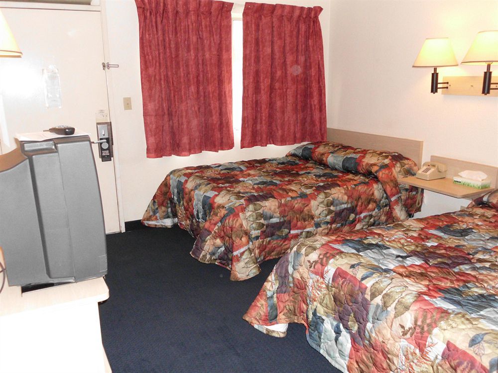 Days Inn By Wyndham New Philadelphia Luaran gambar