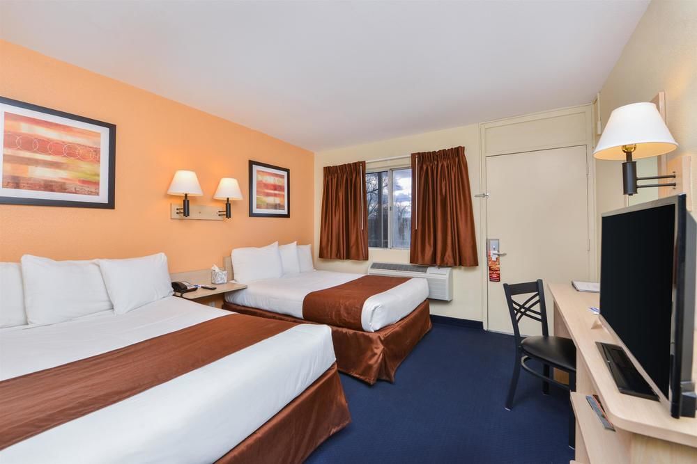 Days Inn By Wyndham New Philadelphia Luaran gambar