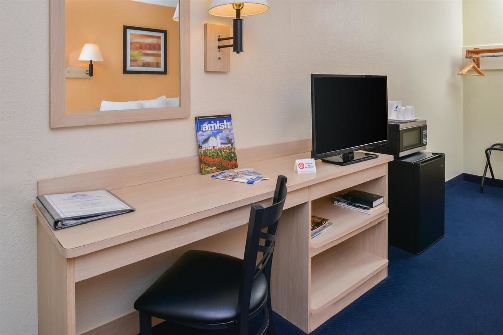 Days Inn By Wyndham New Philadelphia Luaran gambar