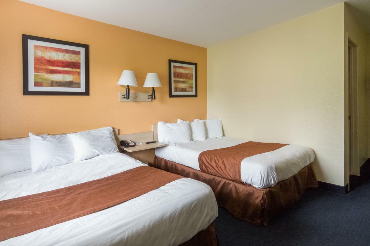 Days Inn By Wyndham New Philadelphia Luaran gambar